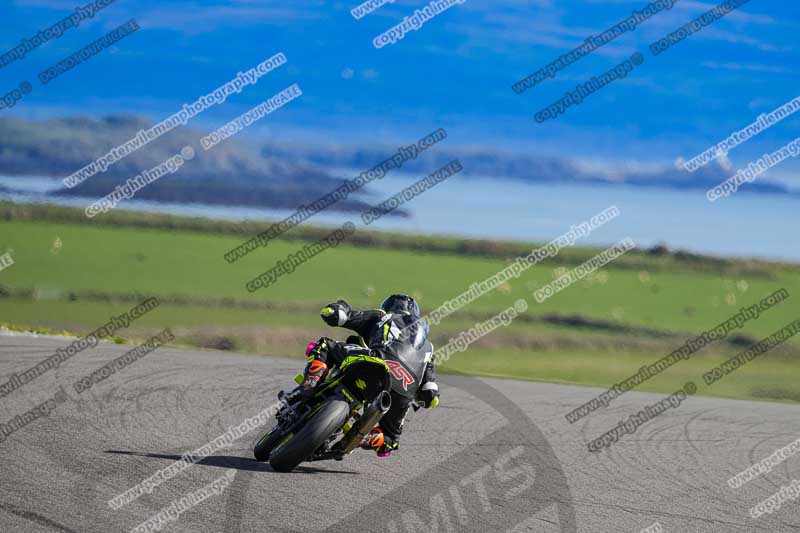 anglesey no limits trackday;anglesey photographs;anglesey trackday photographs;enduro digital images;event digital images;eventdigitalimages;no limits trackdays;peter wileman photography;racing digital images;trac mon;trackday digital images;trackday photos;ty croes